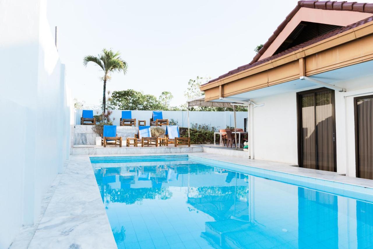 Seaview Hills Luxury Apartments & Rooms Dauis Exterior foto